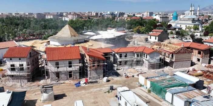 Konya’nın kalbinde dev dönüşüm! Tarihi doku geleceğe taşınıyor