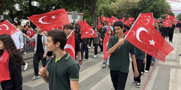 Konya’da 30 Ağustos coşkusu! Zafer Bayramı törenlerle kutlandı