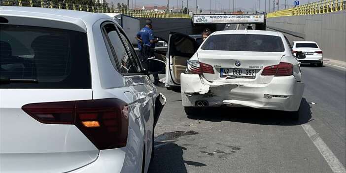 Konya’da zincirleme kaza! 6 araç birbirine girdi