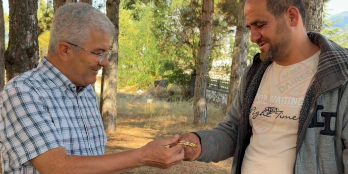 Konya’da umudun bittiği yerde iyilik kazandı! Kaybolan bilezikler sahibine geri döndü