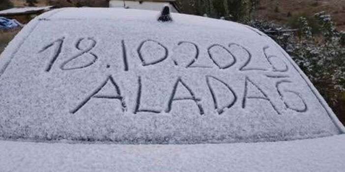 Konya’da kış kendini gösterdi! Derbent’e mevsimin ilk karı düştü