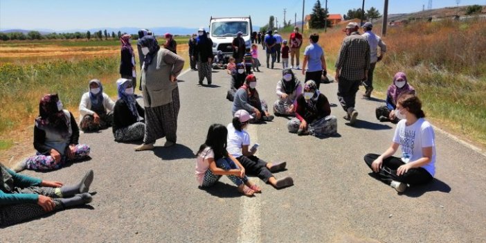 Konya'da kamulaştırma istemeyen mahalleli yol kapatma eylemi yaptı