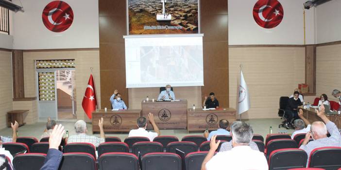 Konya’da koronavirüsten ölen belediye başkanının adı, ilçe otogarı ve korulukta yaşatılacak