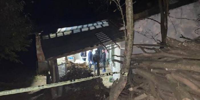 Haber alamayan kızı ihbar etti, yaşlı kadının çarşafa sarılı cesedi bulundu