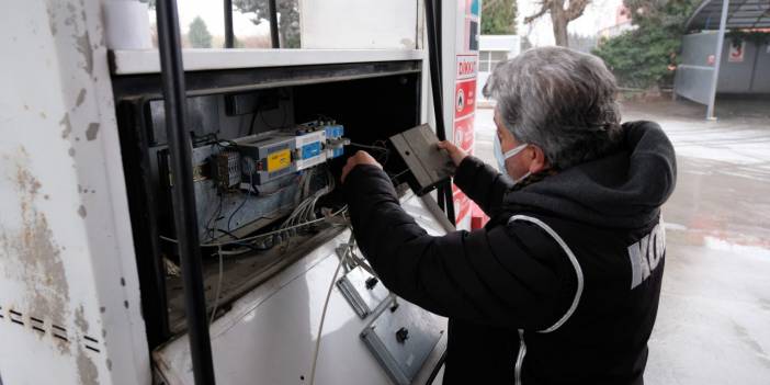 Akaryakıtta vergi kaçakçılarına 'Silici' operasyonu: Konya’da 7 istasyon sahibine gözaltı