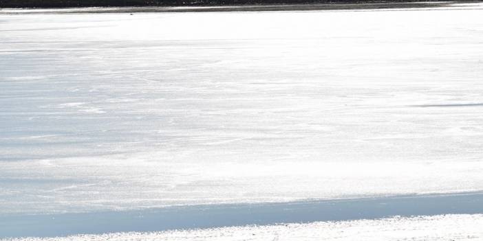 Konya hava sıcaklığının eksi 16'ya düştüğü ilçede göl buz tuttu