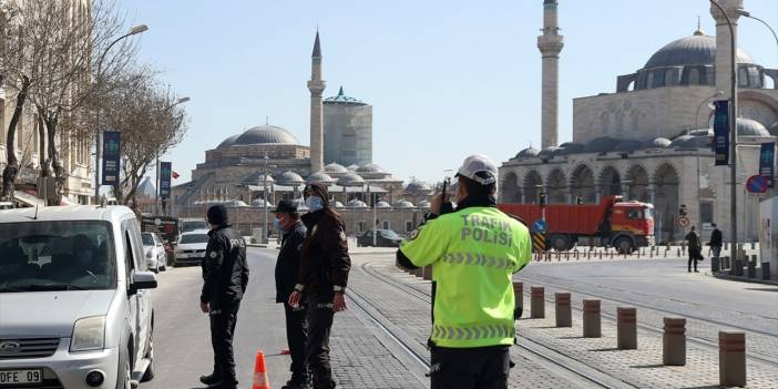 Hafta sonu kısıtlamasına uymayan kişi sayısı açıklandı