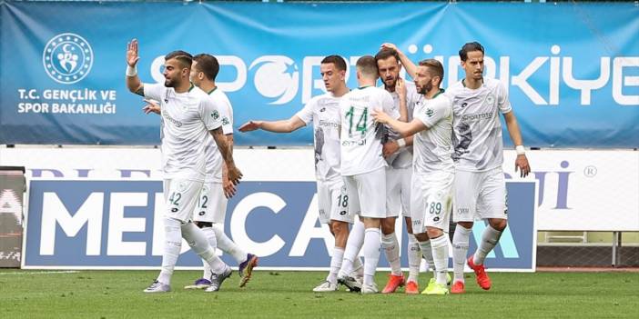 Konyaspor kritik karşılaşmada 3 puanı 5 golle aldı
