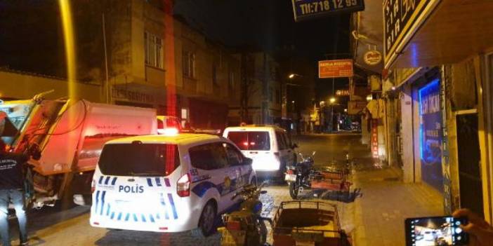 Annesinden boşanıp başka kadınla evlilik hazırlığı yapan babasını öldürdü