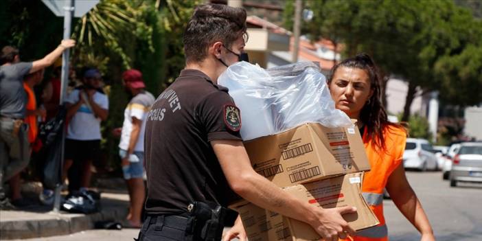Türkiye, orman yangınlarıyla mücadele ve yaraların sarılması için tek yürek oldu