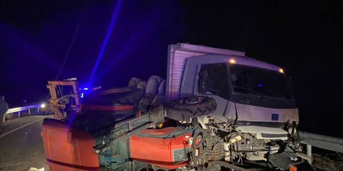 3 aracın karıştığı trafik kazasında ölü sayısı 5'e çıktı