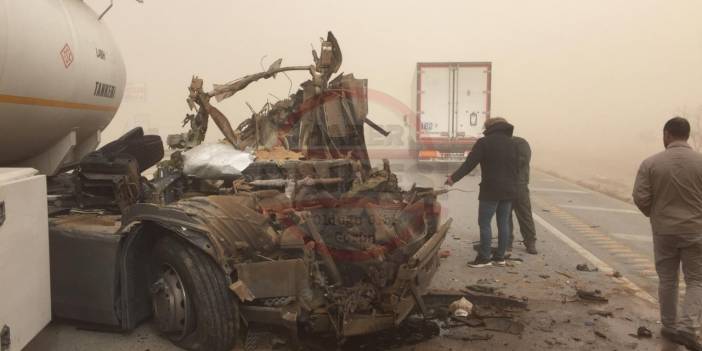 Son Dakika: Konya - Ankara kara yolunda zincirleme kaza! Çok sayıda yaralı var