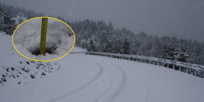 Konya’nın bu ilçesinde kar kalındığı 10 santimetreyi geçti