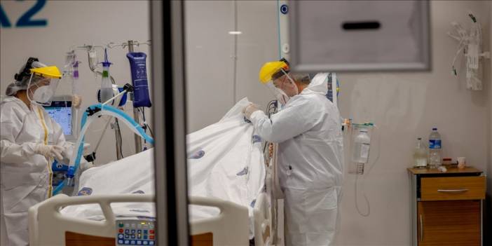 Türkiye'de 65 bin 236 kişinin testi pozitif çıktı, 141 kişi yaşamını yitirdi