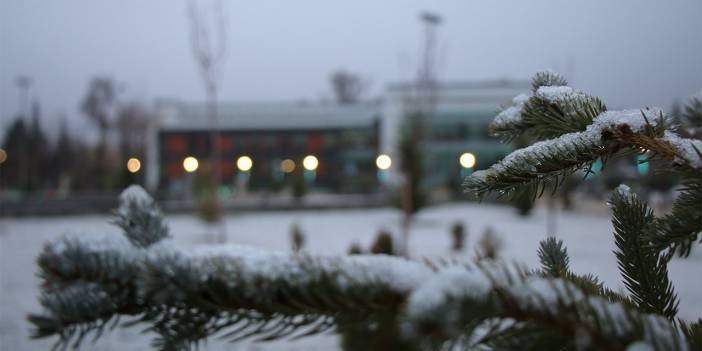 Konya NEÜ'den final sınavlarıyla ilgili 'kar yağışı' kararı