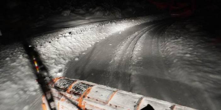 Konya’da kar geçit vermeyince Parkinson hastasına ilaçlarını belediye ekipleri ulaştırdı