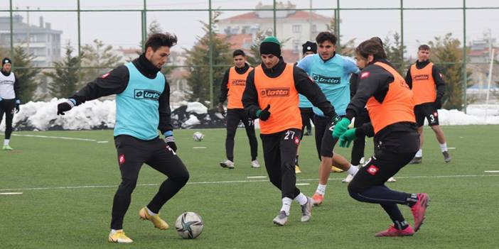 1922 Konyaspor çıkış peşinde