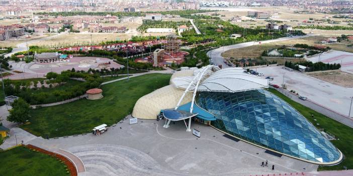 Konya’nın dünyadan ziyaretçi çeken mekanı yeniden kapılarını açtı