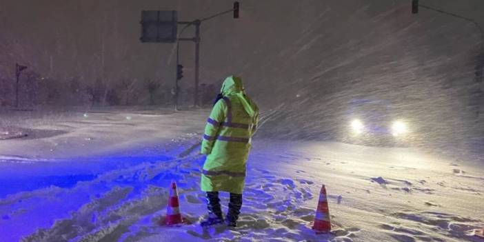 Konya Emniyetinden sürücülere kar ve buzlanma uyarısı