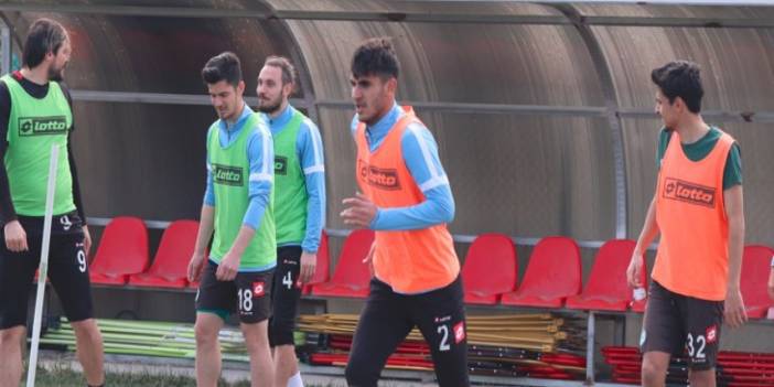 1922 Konyaspor’da Amed mesaisi başladı