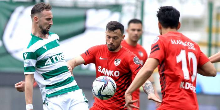 Konyaspor zirveyi bırakmadı