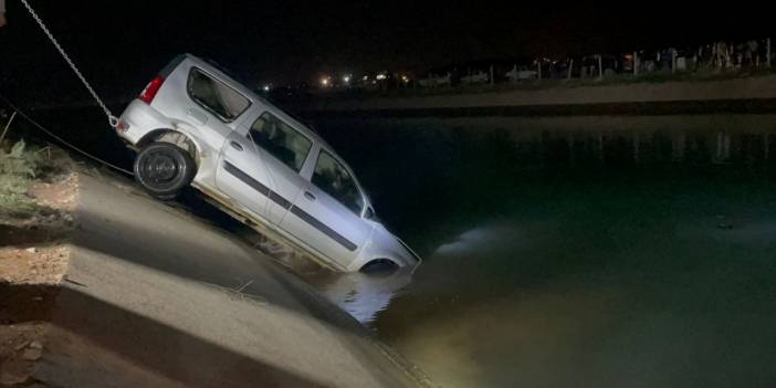 Otomobil sulama kanalına düştü, ölü ve yaralılar var!