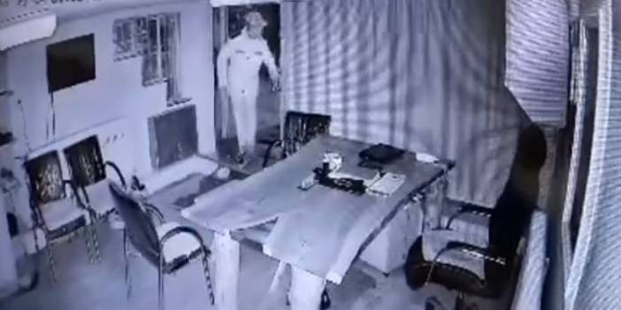 Kapının camını kırdı, gözüne kestirdiği tek şeyi çaldı