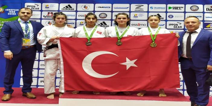 Konyalı Şeyma’dan altın madalya