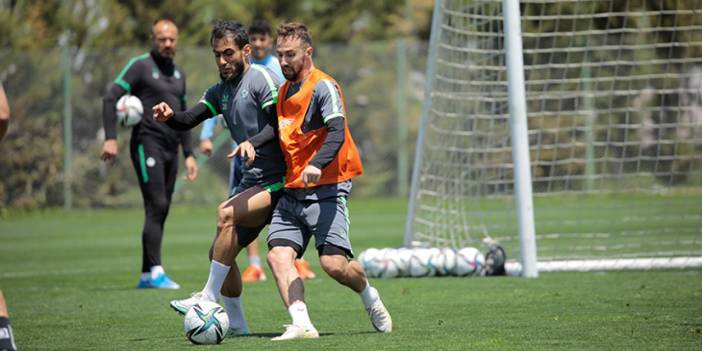 Konyaspor’da izin sona erdi