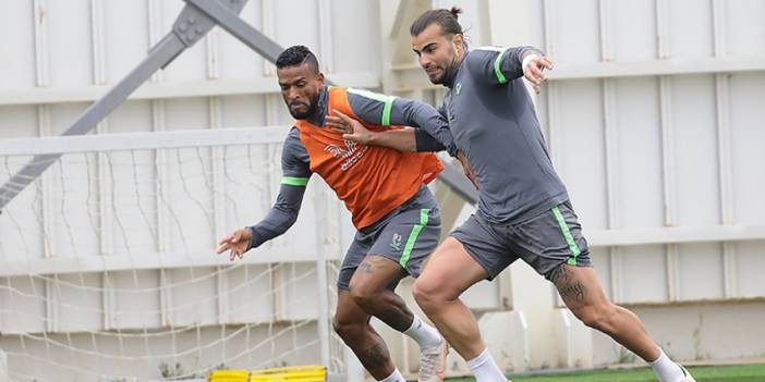 Beşiktaş, Abdülkerim için masada!