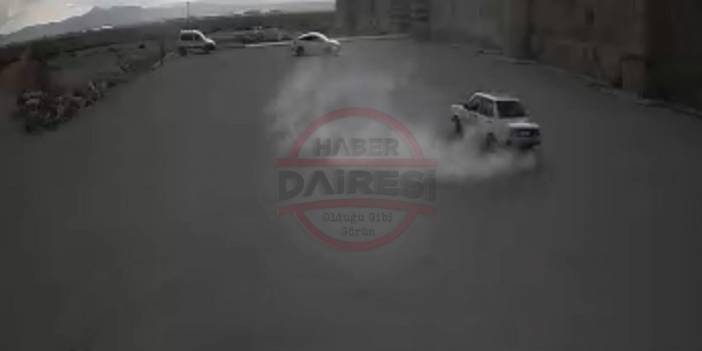Konya’da bir sürücü 800 yıllık tarihi kervansaraya girip drift attı