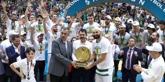 Tarih yazdılar! Konyaspor Süper Lig'e yükseldi