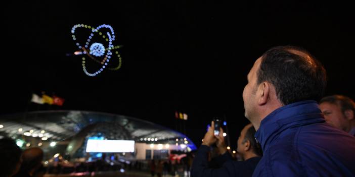Konya’da görsel şölene sahne olan festivalde 200 drone kullanıldı