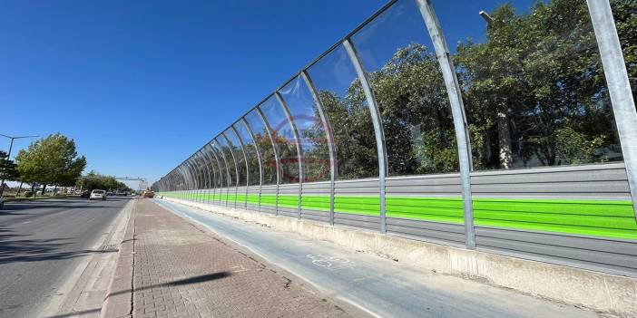 Konya Adliyesi önünde merak uyandıran çalışma