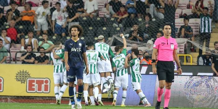Konyaspor, Fenerbahçe’yi tek golle geçti