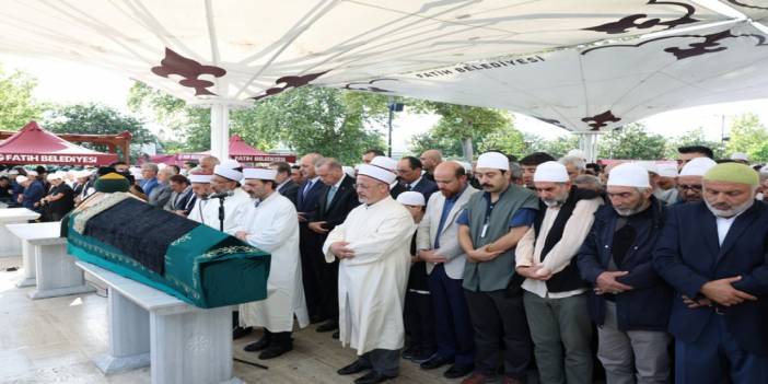 Ömer Tuğrul İnançer son yolculuğuna uğurlandı