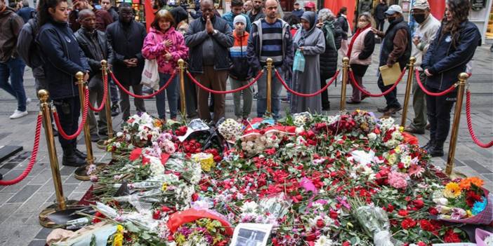 Terör saldırısında hayatını kaybedenler İstiklal Caddesi'nde anılıyor