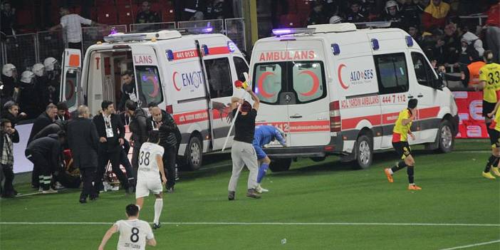 Sis ve işaret fişeğini statta görevli özel ambulans şoförleri bırakmış!