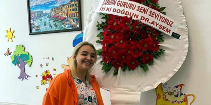 Sahte doktor kendine çelenk bile yollatmış!