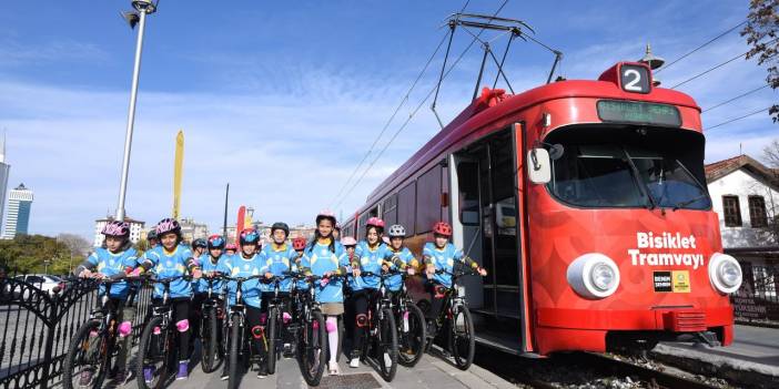 Konya’da ilkokul öğrencileri bisiklet tramvayıyla tanıştı