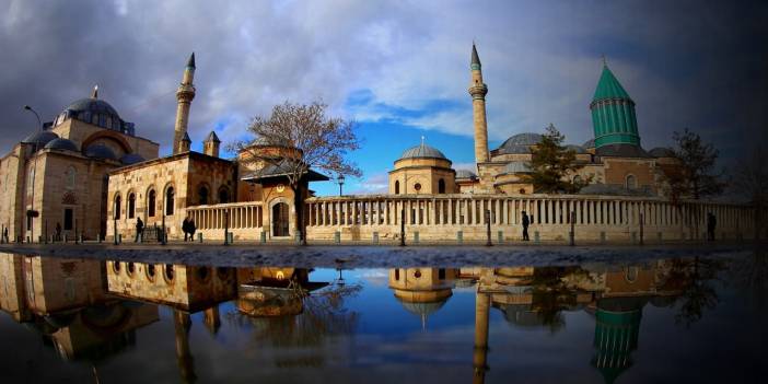 Mevlana kimdir? Şebi Arus nedir? Kısaca hayatı