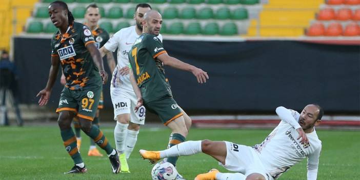 Konyaspor'un rakibi Alanyaspor Eyüp engelini zor geçti