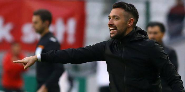 Alanyaspor'un hocasından hakem tepkisi