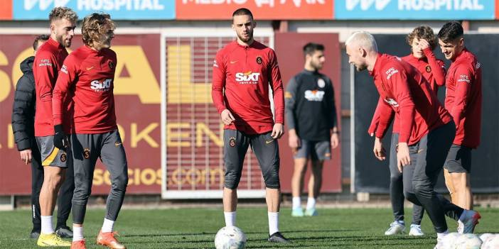 Galatasaray'ın yıldız oyuncusu Icardi saha çalışmalarına başladı