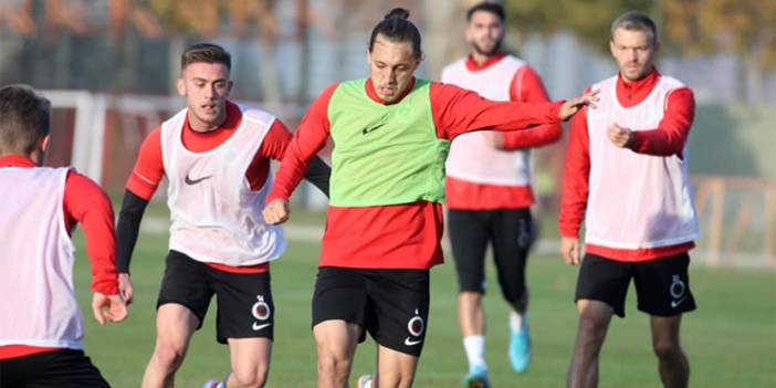 Konyaspor savunma takviyesi yapmaya hazırlanıyor!