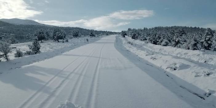 Konya’da beklenen an! Kar yağışı başladı