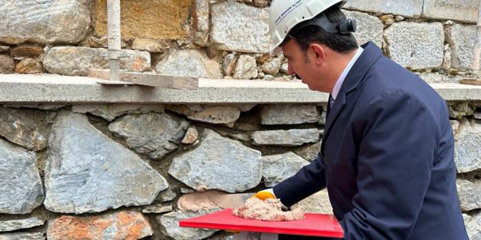 İlk harcı Başkan Altay attı! Konya’daki Raziye Sultan Hanı restore ediliyor