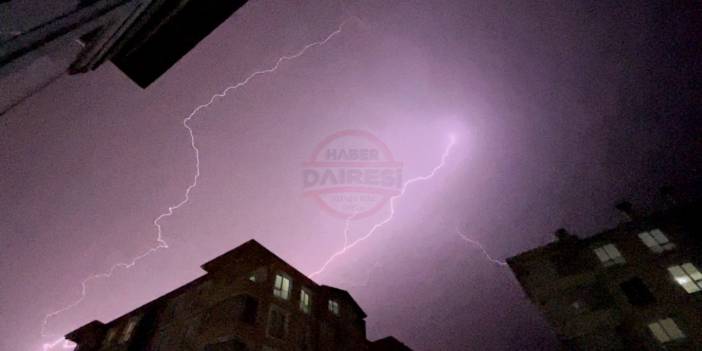 Konya’da adeta gök delindi! Sağanak yağış etkili oldu