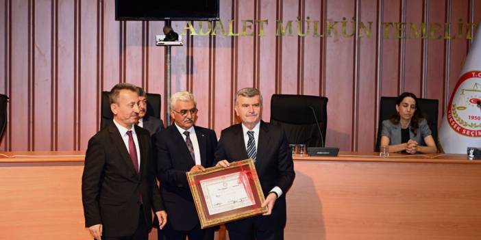 Konya’nın yeni milletvekilleri mazbatalarını aldı
