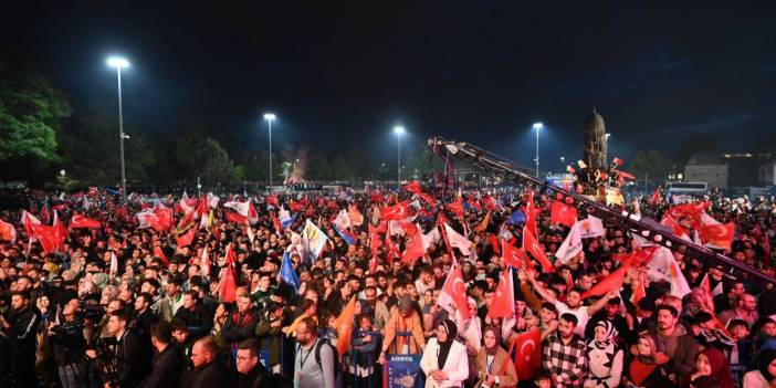 Tarihi zafer coşkusu! Konyalılar sokağa döküldü